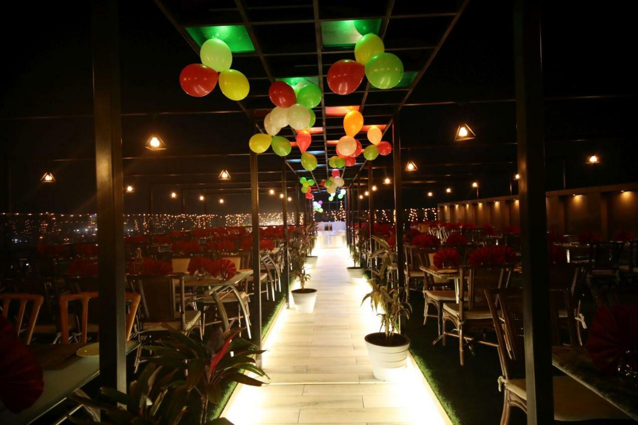 Hotel Avaante Ahmedabad Formerly Known As The Orchid Hotel Exteriör bild