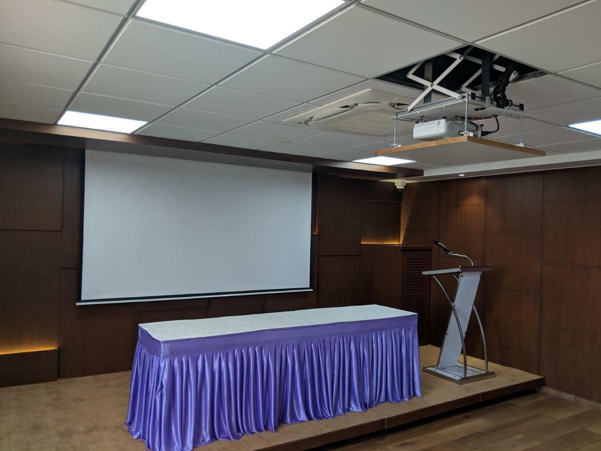 Hotel Avaante Ahmedabad Formerly Known As The Orchid Hotel Exteriör bild